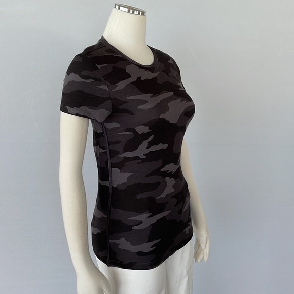 NWT Athleta Organic Cotton Camo T Black Size X Small - Picture 6 of 11